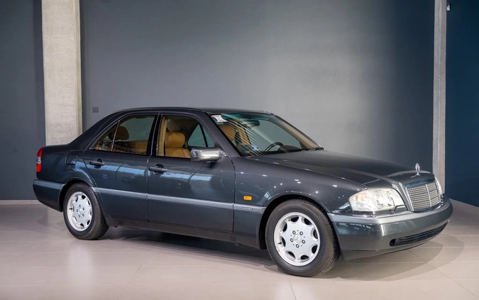 Mercedes-Benz Klasa C cena 99000 przebieg: 10574, rok produkcji 1995 z Nowy Dwór Gdański małe 596